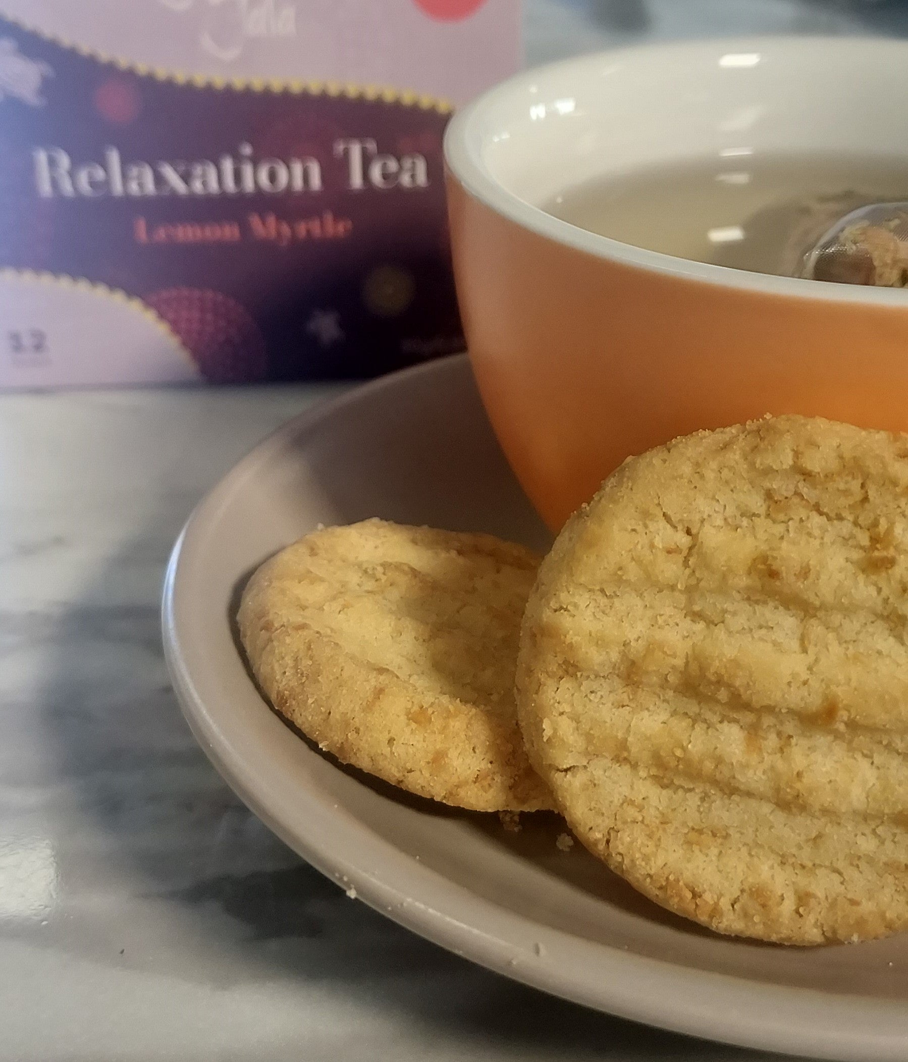 Wild Lime and Coconut Shortbread Biscuit Box